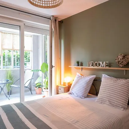 Idéal Couple Jacuzzi Et Jolie Cour Intérieure Appartamento